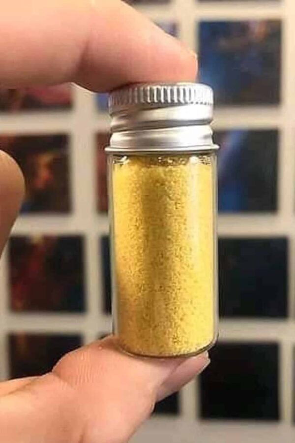DMT (N,N-Dimethyltryptamine) powder